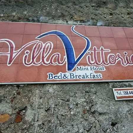 Vittoria Mini